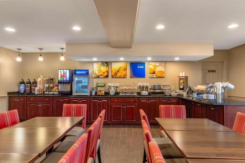 Comfort Inn Foxboro - Mansfield Φόξμπορο Εξωτερικό φωτογραφία